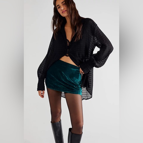 Free People Annalise Velvet Mini Skirt ✨Deep Teal Size 2 | slit boho short - Picture 3 of 16